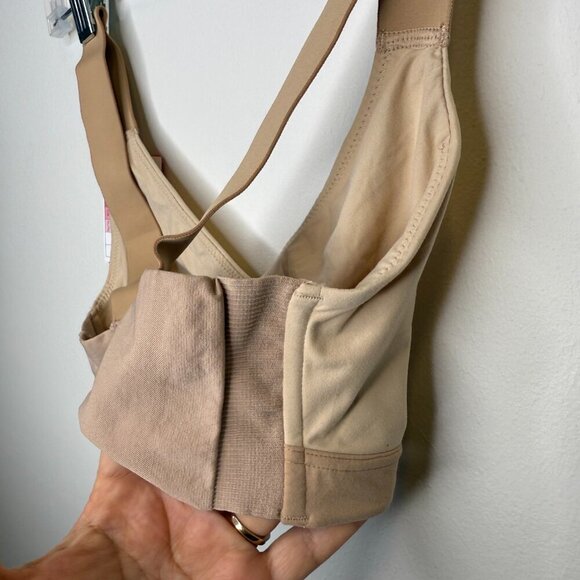 New Spanx SPANX smooth Bra-llelujah! Unlined Bralette in Nude Size Small - Picture 7 of 12